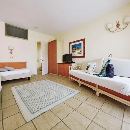 Voi Tanka Village 4*