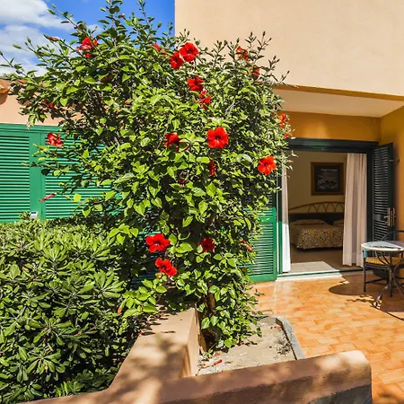 Voi Tanka Village منتجع 4*